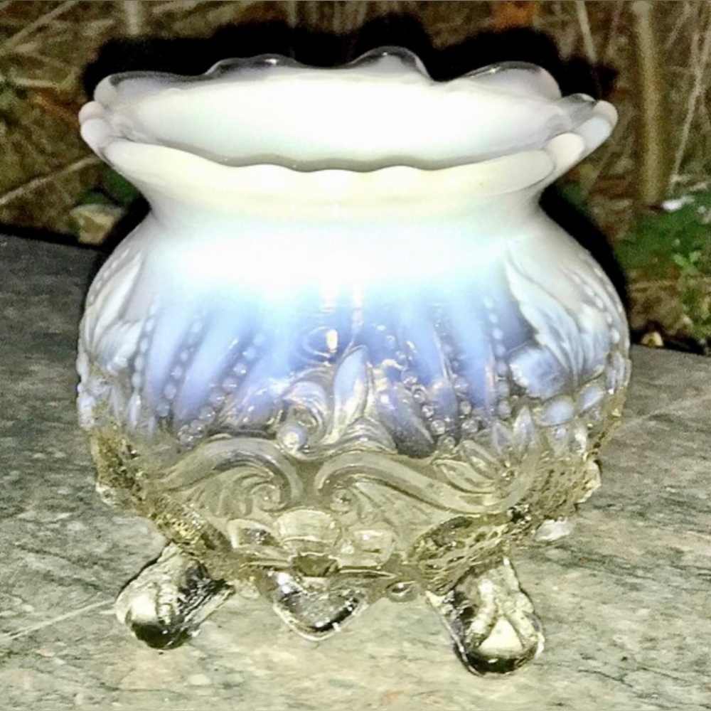 19th Century Antique Sowerby Co. Hobnail Opalescent Glass PIASA BIRD SPITTOON